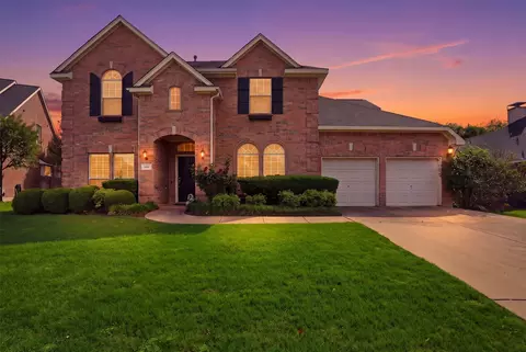 6720 Branch Creek Dr, Fort Worth, TX 76132