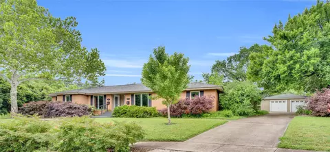 9528 Ash Creek Dr, Dallas, TX 75228