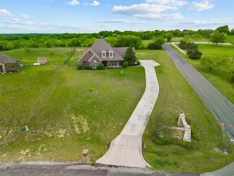 100 Scenic View Dr, Aledo, TX 76008