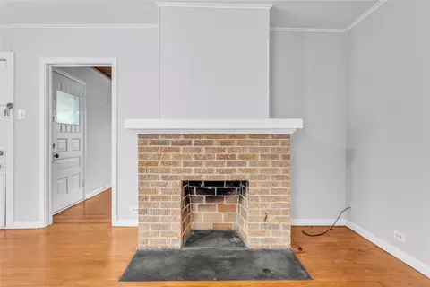 Living - 3500 N 21st St, Waco, TX 76708 photo 3 of 9