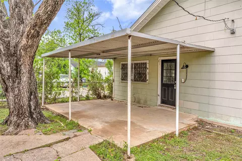 Exterior - 3500 N 21st St, Waco, TX 76708 photo 6 of 7