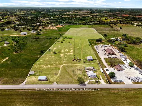 806 Dennis Rd, Weatherford, TX 76087