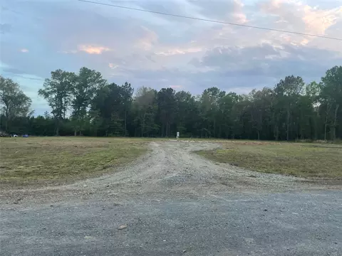 1333 W Hollow Oak Ln, Shreveport, LA 71107