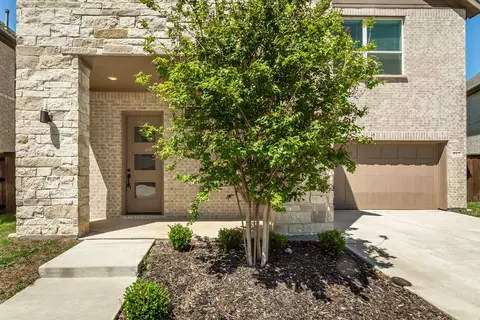 912 Banyan Tree Ln, Richardson, TX 75081