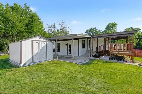 3819 Horseshoe Trl, Granbury, TX 76048