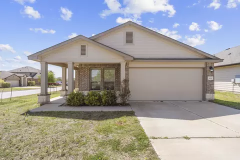 101 Plata Ln, Jarrell, TX 76537