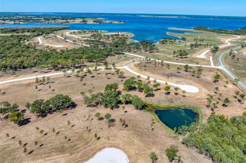 533 Timberland Hts, Windom, TX 75492