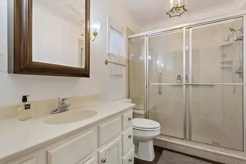 Bath - 410 Rice Ave, Waco, TX 76708 photo 9 of 9