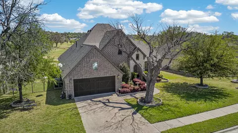 1108 Burkburnett Dr, Weatherford, TX 76087