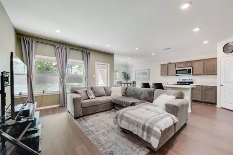 Living - 3509 Doris Dr, Denton, TX 76207 photo 1 of 2