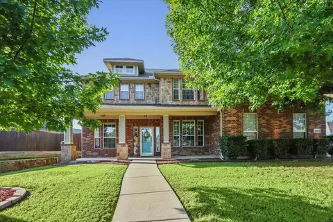 868 Valley Ridge Rd, Burleson, TX 76028