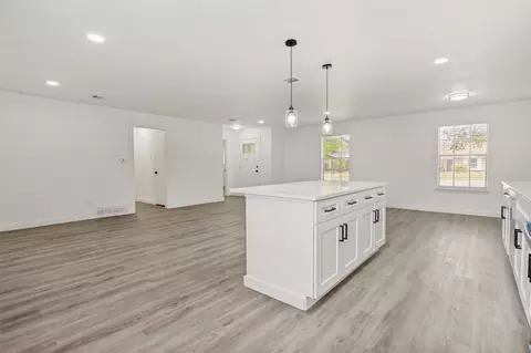 Other - 2106 Benjamin Rd, Irving, TX 75060 photo 2 of 4