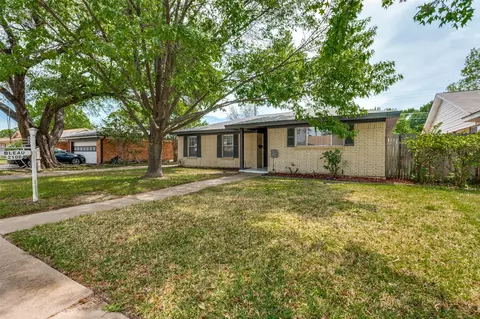 Exterior - 2106 Benjamin Rd, Irving, TX 75060 photo 2 of 5
