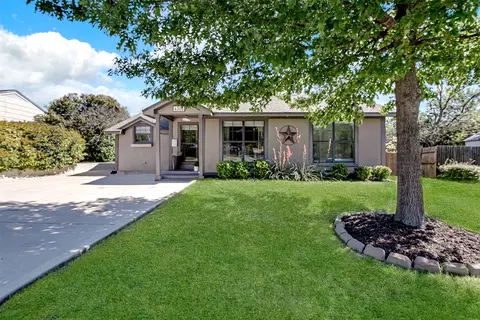 4305 Southwest Blvd, Fort Worth, TX 76116