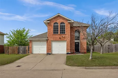 8532 Tallahassee Ln, Fort Worth, TX 76123