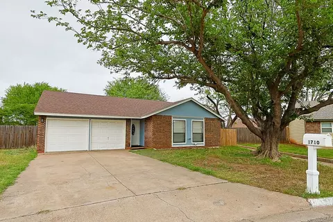 1710 Bob White Ct, Abilene, TX 79605