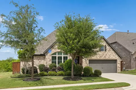1301 Appaloosa Dr, Aubrey, TX 76227