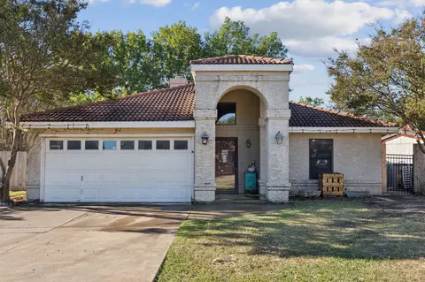 10409 Blue Stem Ct, Fort Worth, TX 76108