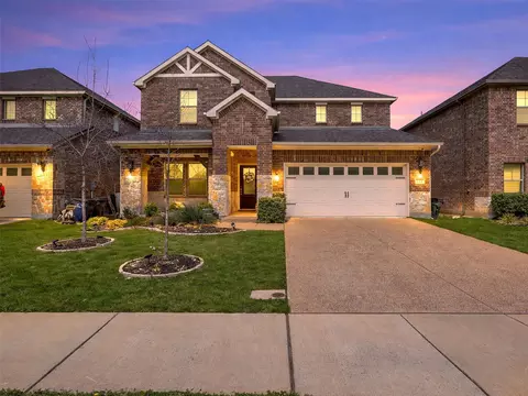 221 Stonebrook Trl, Melissa, TX 75454