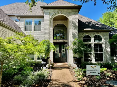 1050 Highland Oaks Dr, Southlake, TX 76092
