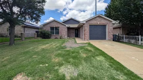 5213 Mimi Ct, Dallas, TX 75211