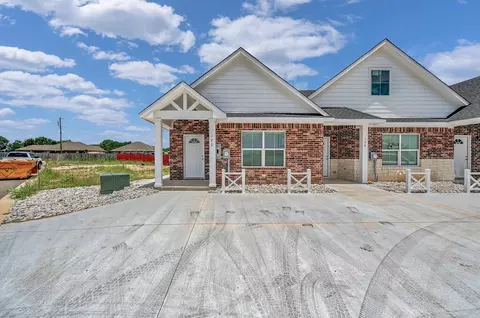 128 Morris Ct, Mcgregor, TX 76657