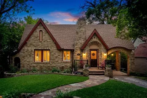 6926 Vivian Ave, Dallas, TX 75223