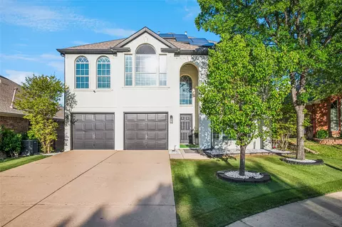 4104 Walnut Creek Ct, Fort Worth, TX 76137