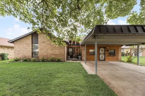 6217 Green Apple Ct, Watauga, TX 76148