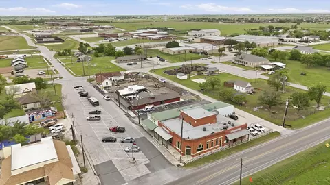 View/Area - 204 E Bailey St, Ponder, TX 76259 photo 10 of 15