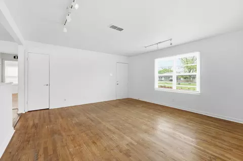 Living - 204 E Bailey St, Ponder, TX 76259 photo 2 of 4