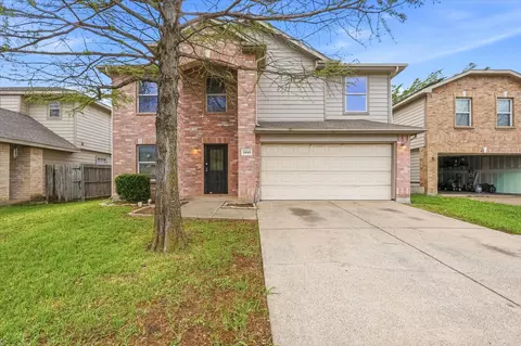 3009 Dusty Oak Dr, Dallas, TX 75227