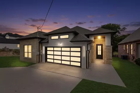 42101 Crooked Stick Dr, Whitney, TX 76692