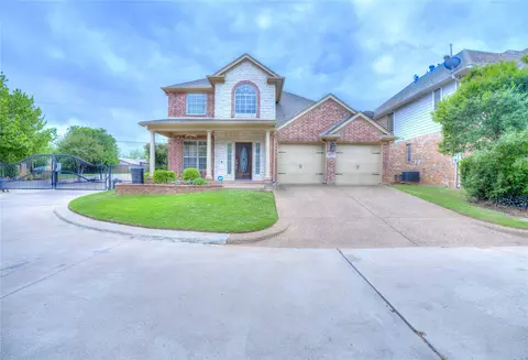 5047 Toftrees Dr, Arlington, TX 76016