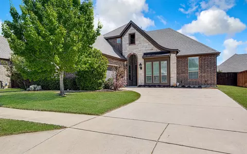 1004 Merion Dr, Burleson, TX 76028
