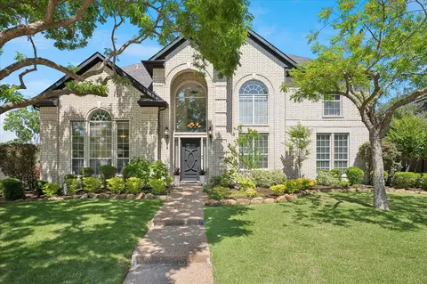 270 Chestnut Ct, Coppell, TX 75019