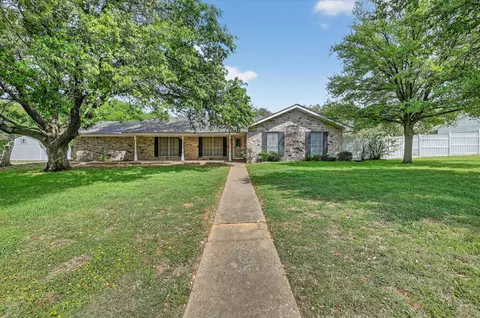 1516 Caddo Peak Trl, Joshua, TX 76058