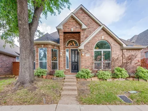 8605 Wellington Point Dr, Irving, TX 75063