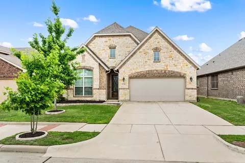 5716 Dolores Pl, Denton, TX 76208