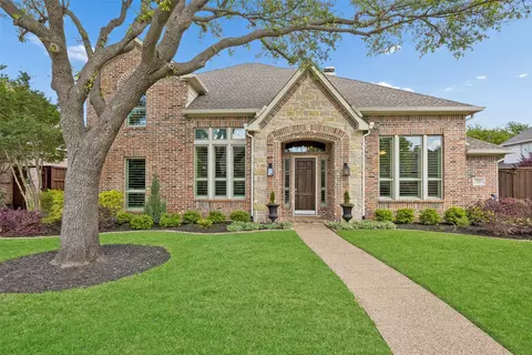 5904 Avon Dr, Plano, TX 75093