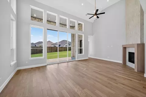 Living - 840 Heatherbrook Dr, Prosper, TX 75078 photo 3 of 4