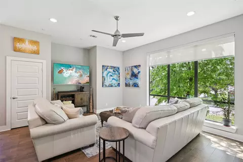 4407 Munger Ave #1, Dallas, TX 75204