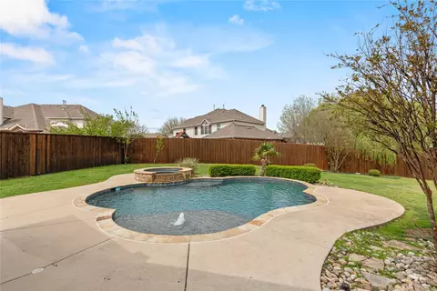 613 Windward Dr, Murphy, TX 75094