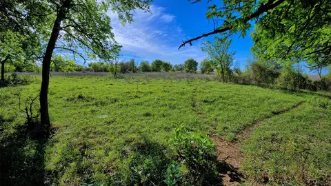 0 Applegate, Bowie, TX 76230 photo 16