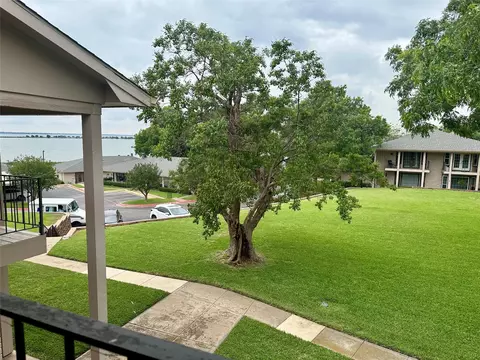 5826 Marina Dr #5, Garland, TX 75043