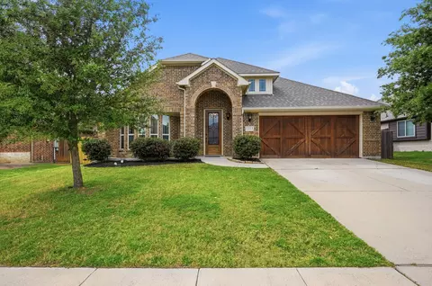 1113 Planters Way, Waxahachie, TX 75165