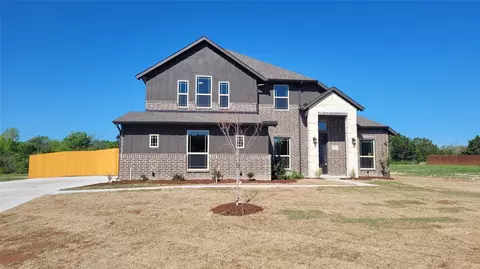 979 Beaverbrook Ln, Desoto, TX 75115