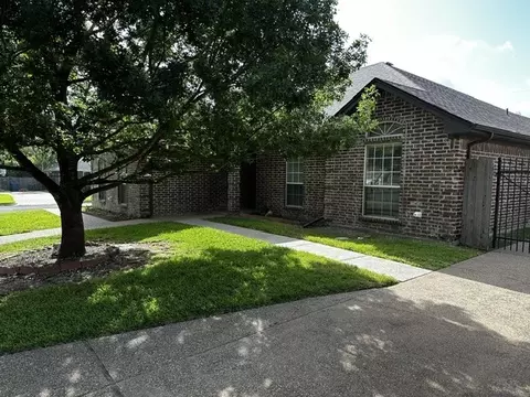 Exterior - 600 Durango Cir, Hewitt, TX 76643 photo 3 of 9