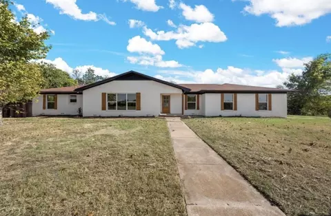 316 Benson Rd, Robinson, TX 76706