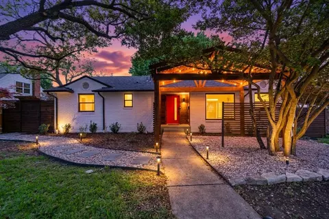7041 Freemont St, Dallas, TX 75231